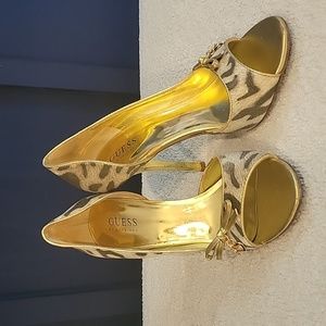 GUESS By Marciano Leopard Gold Heels Sz 8.5